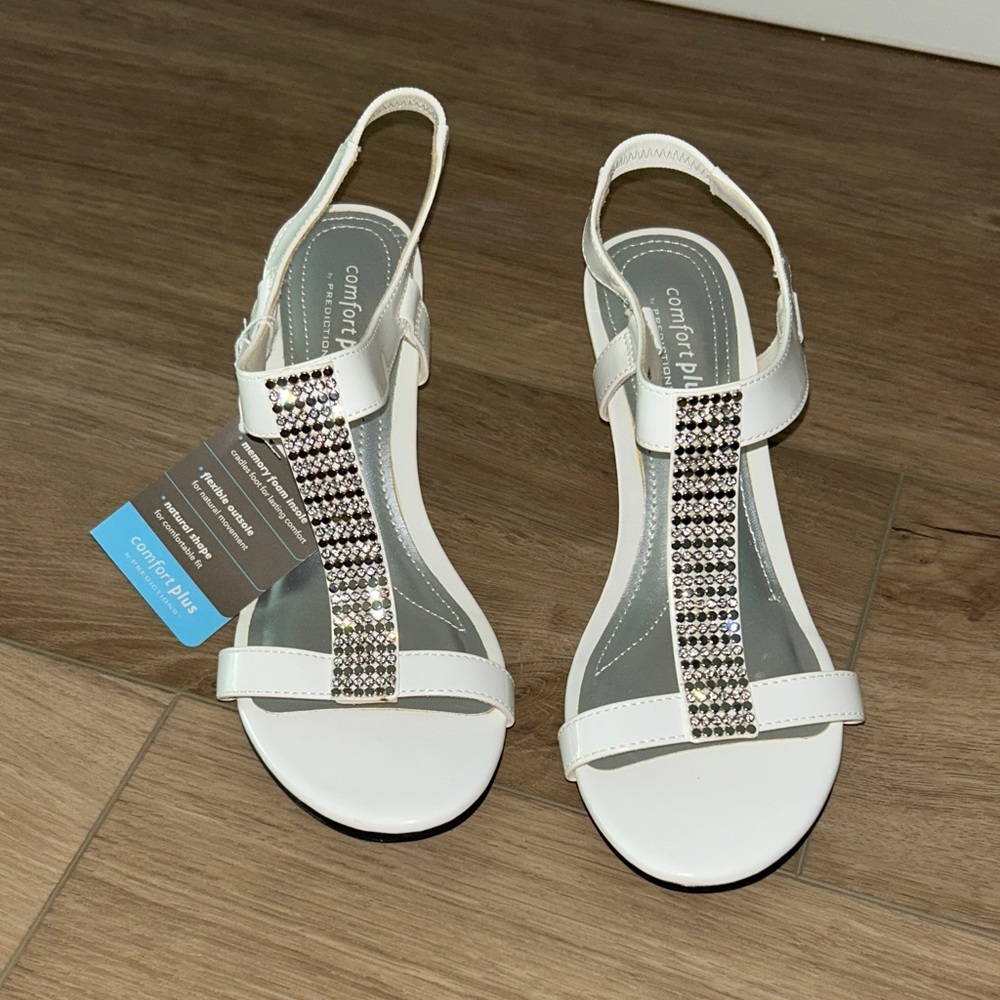 Comfort Plus by Predictions White Rhinestone Sandals